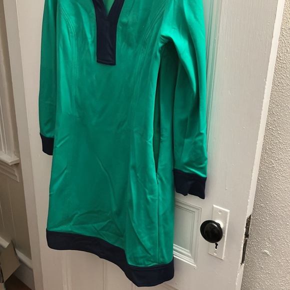 Vineyard vines - Picture 3 of 7